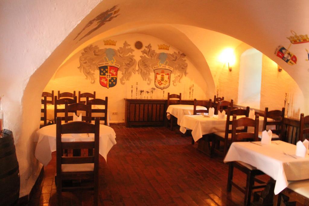 Hotel Schloss Spyker Glowe Buitenkant foto