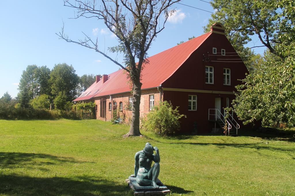 Hotel Schloss Spyker Glowe Buitenkant foto