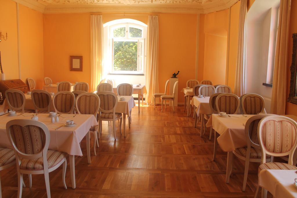 Hotel Schloss Spyker Glowe Buitenkant foto