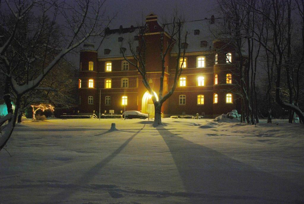 Hotel Schloss Spyker Glowe Buitenkant foto
